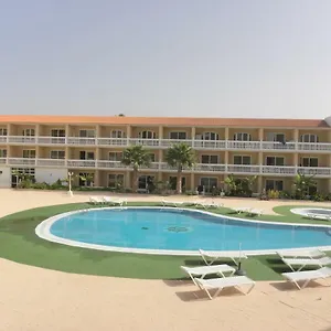https://parque-carolina-costa-del-silencio-38630.in-canary-islands.com